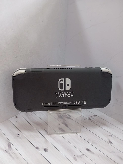 Игровая приставка Nintendo Switch Lite 32