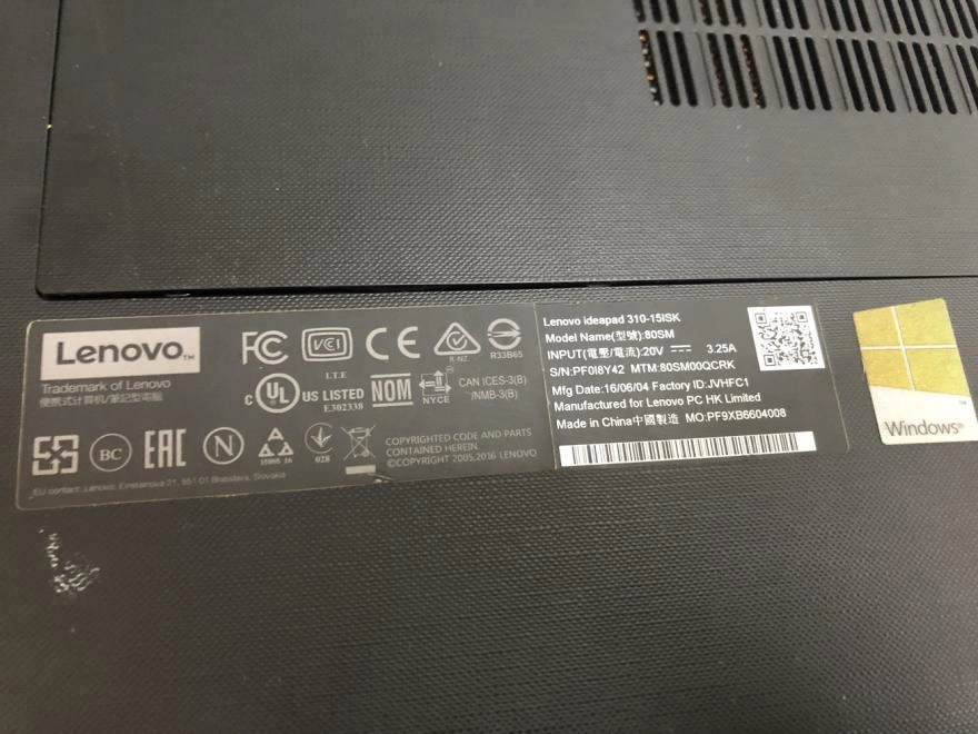 Ноутбук Lenovo i3 6100u 2/4 по 2,3Ghz/ОЗУ 4Gb/SSD 120Gb/GF 920 2g