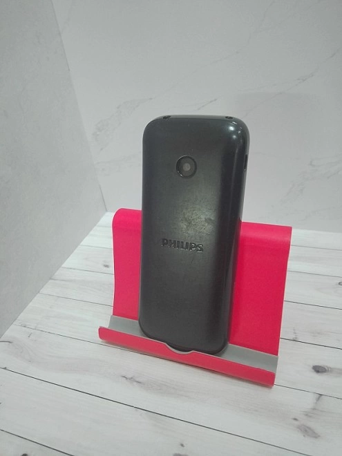 Телефон мобильный PHILIPS Xenium E160