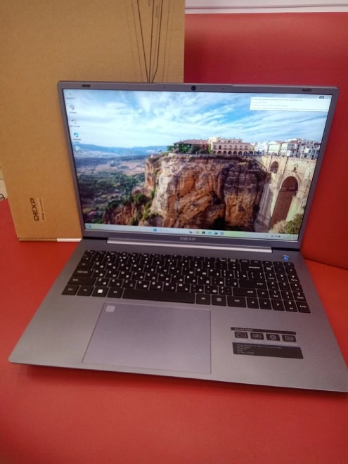 Ноутбук Dexp Intel(R)Core(TM)i5-1235U/1/30GHz/16GB/512GB