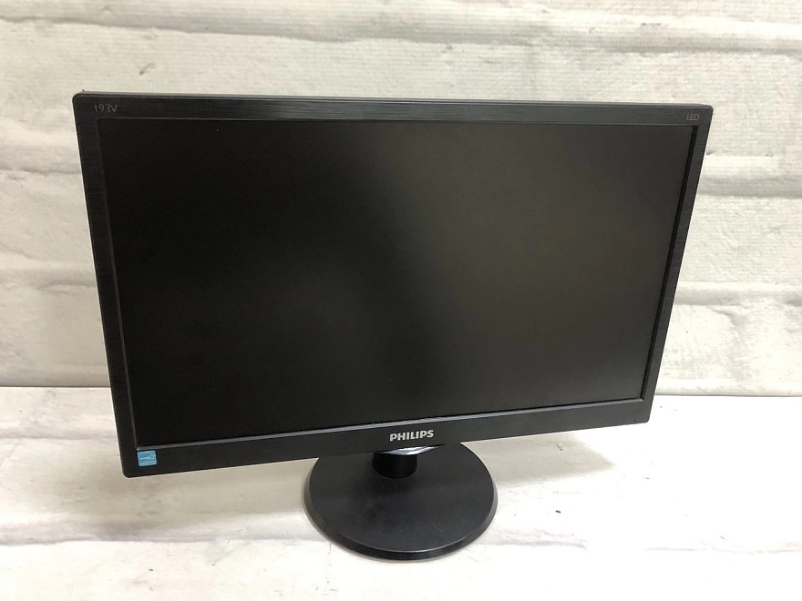 Монитор Philips 193V5LSB2