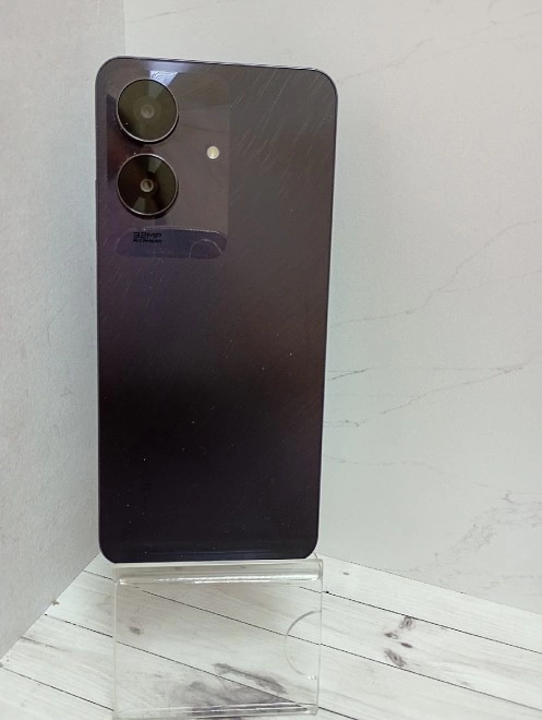 Смартфон Realme Not 60