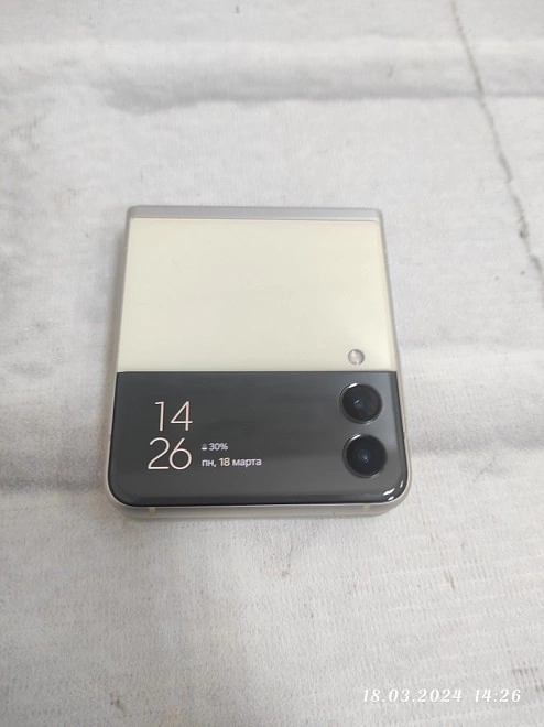 Смартфон Samsung Galaxy Z Flip 3 5G 8/256Gb