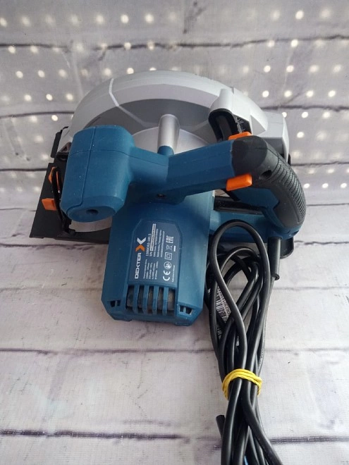 Пила циркулярная Dexter 1300CIS2-185.5