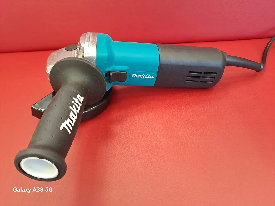 Болгарка Makita 9558HN