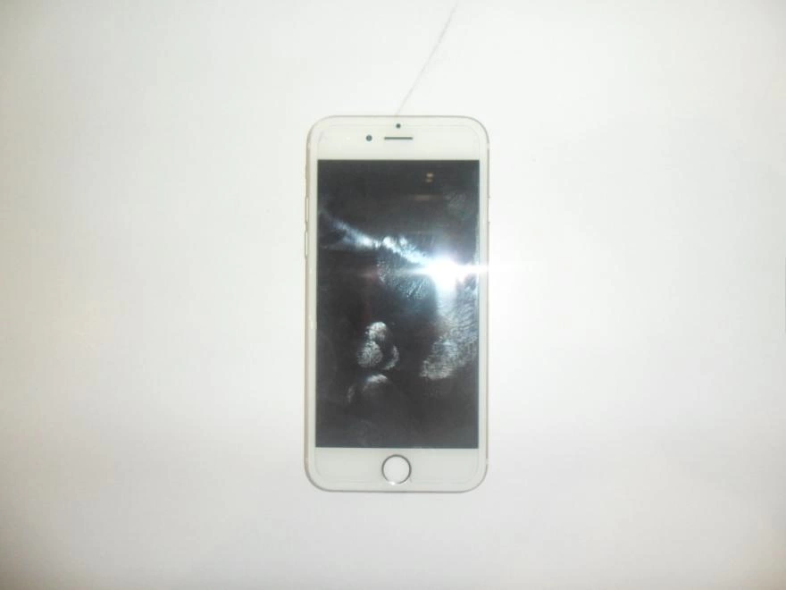 Смартфон Apple iPhone 6 64GB