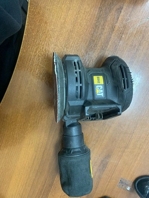Шлифмашинка CAT DX42B 1 for All 18V