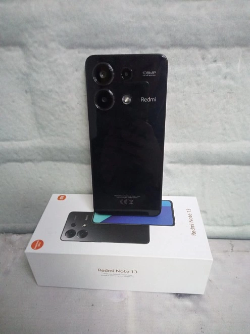 Смартфон Xiaomi Redmi note 13/8/256
