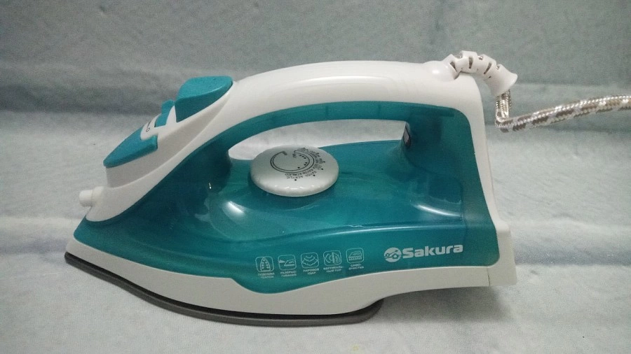 Утюг Sakura SA-3063
