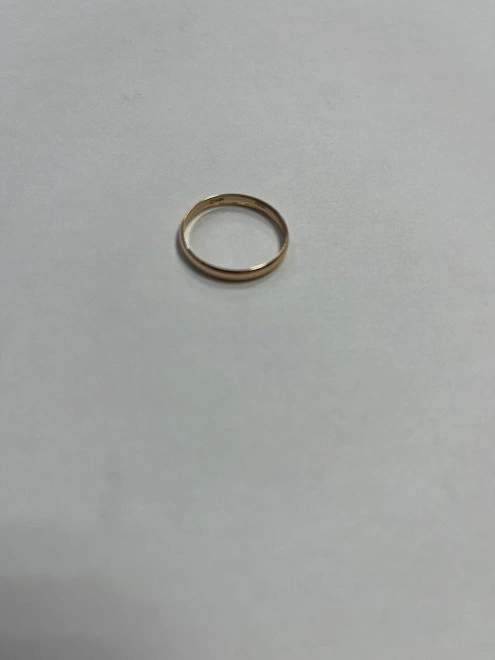 Кольцо золотое  585 пр. 0,87 гр 19 р.(ФМ)