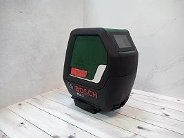 Лазерный невелир Bosch PLL 2