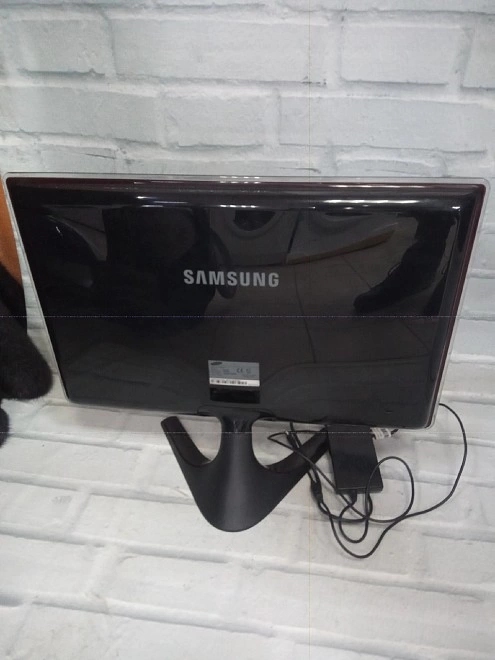 Монитор Samsung SyncMaster BX2235