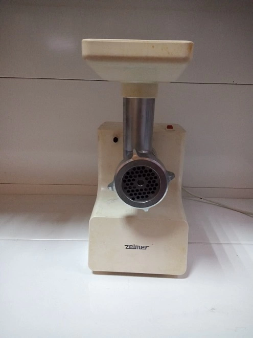 Электромясорубка Zelmer 687.5