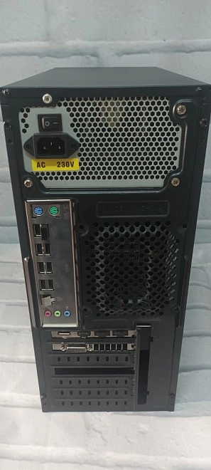 Системный блок  intel xeon e5-2689/16GbОзу/HHD500/AMD Radeon RX580
