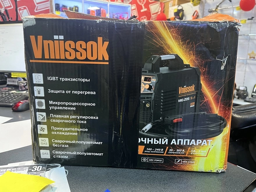 Сварочный аппарат VNIISSOK MIG 205