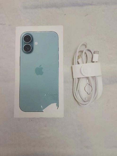 Смартфон Apple iPhone 16 128 ГБ