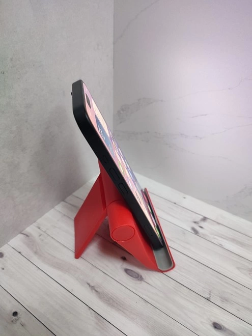Смартфон Apple iPhone 15 6/128Gb