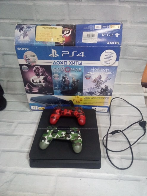Игровая приставка PS4 Sony Slim 1Tb
