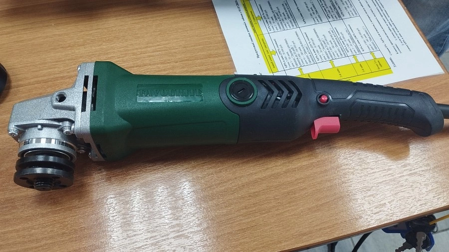 Болгарка FAVOURITE FG 900E PROMO, 1200Вт, диск 125мм