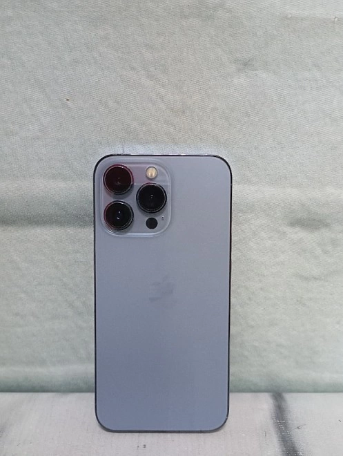 Смартфон Apple iPhone 13 Pro 256 ГБ