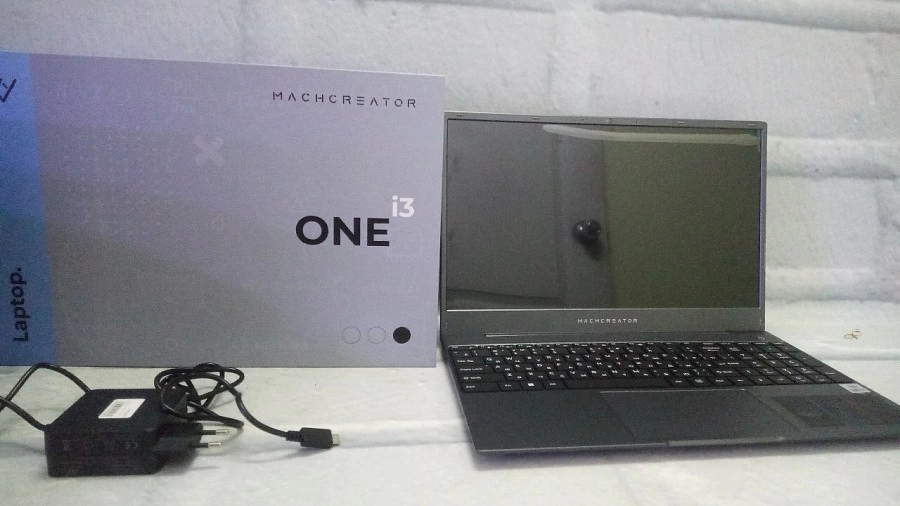 Ноутбук Machcreator ONE i3 JB0C1B001RU