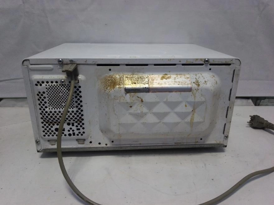Микроволновая печь DAEWOO  KOR-5A07W