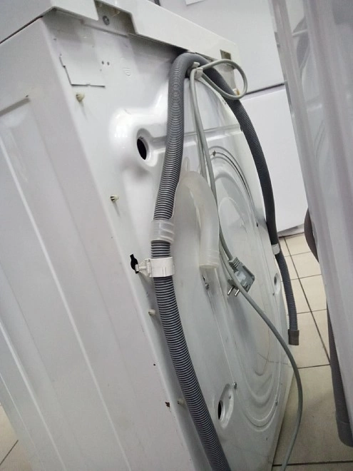 Стиральная машина Electrolux EWS1052NDU