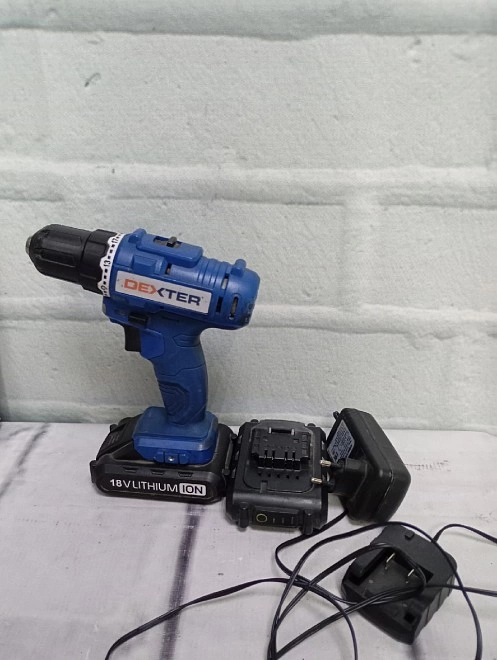 Шуруповерт Dexter ML-CD92-180S
