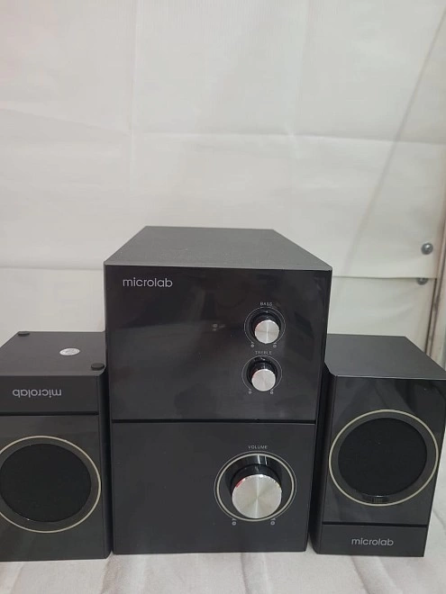 Акустическая система 2.1 Microlab M223 