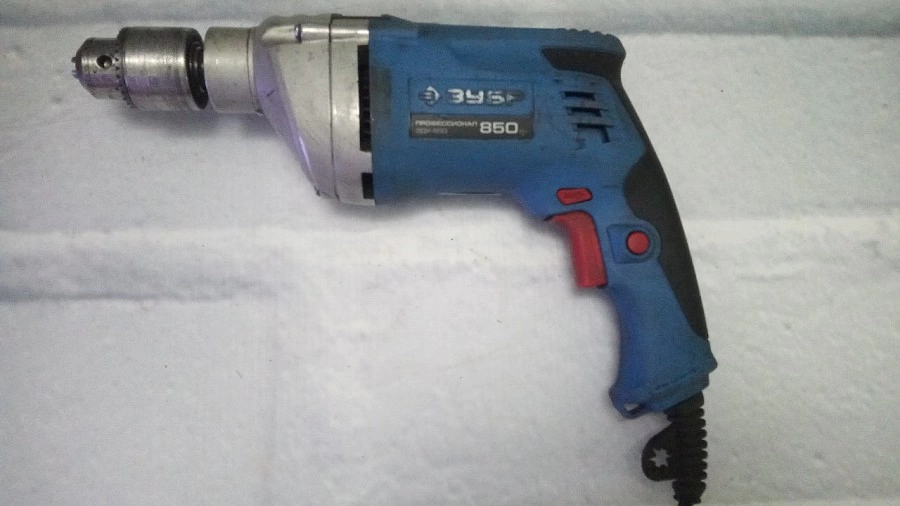 Дрель ударная Зубр ЗДУ-850