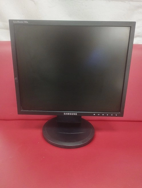 Монитор Samsung 740N