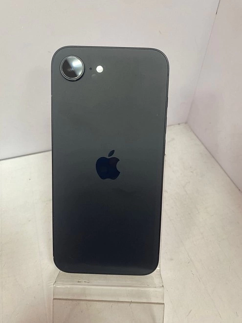 Смартфон Apple iPhone 16e 128 ГБ черный