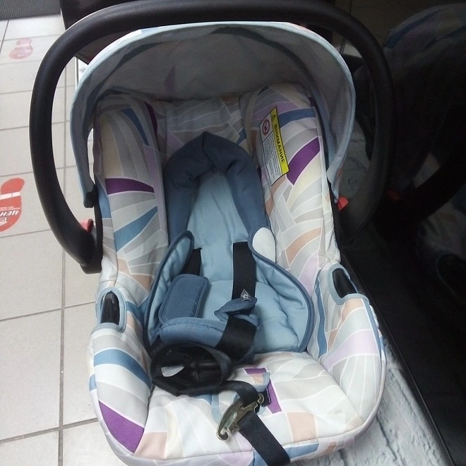 Автокресло Geoby  CS28 (0-13кг)