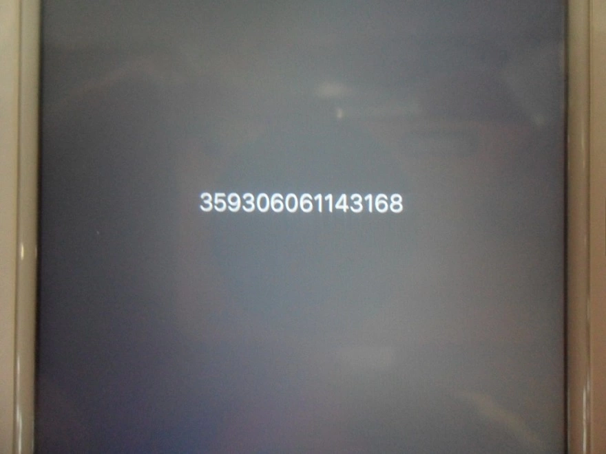 Смартфон Apple iPhone 6 64GB