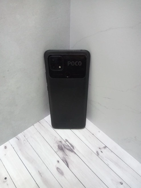 Смартфон POCO C40 32 ГБ