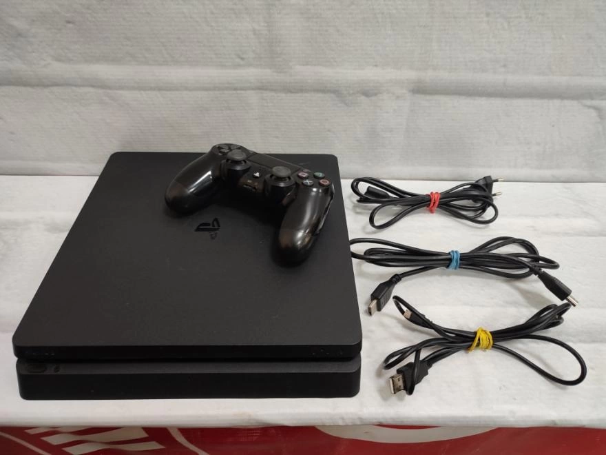 Игровая приставка PS4 Sony PlayStation 4 Slim 1TB