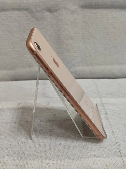 Смартфон Apple iPhone 8 2/64Gb