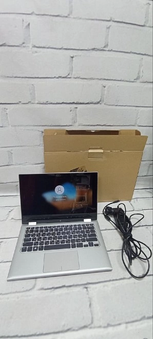Нэтбук Dell Intel(R) HD Graphics/1,60GHz/4ГБ/238ГБ