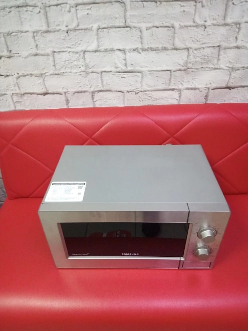 Микроволновая печь Samsung ME81MRTS