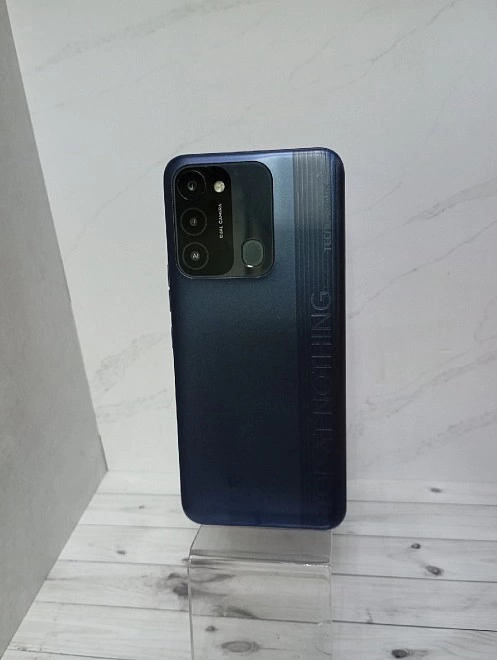 Смартфон TECNO  Spark 8C 4/64 ГБ