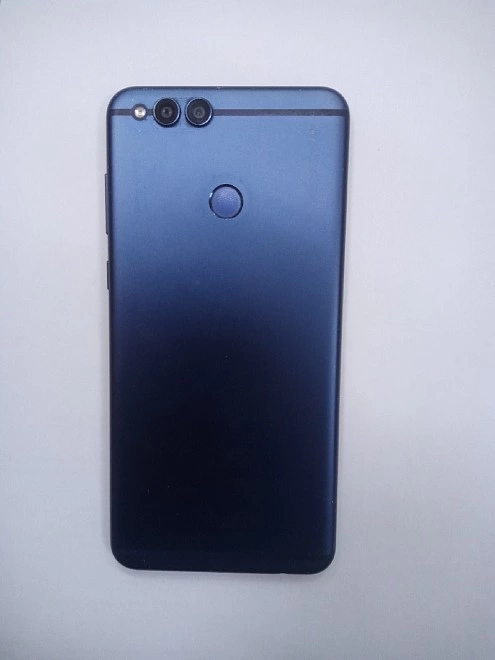 Смартфон Honor 7х