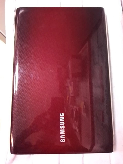 Ноутбук Samsung  R730 INTEL CORE I7 M620 GH 2.67 HDD 500Gb RAM 6Gb