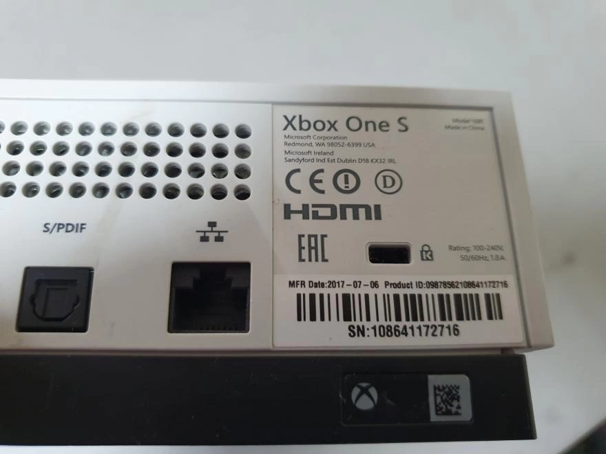 Игровая приставка X-Box One Microsoft One S (1681) 500Gb