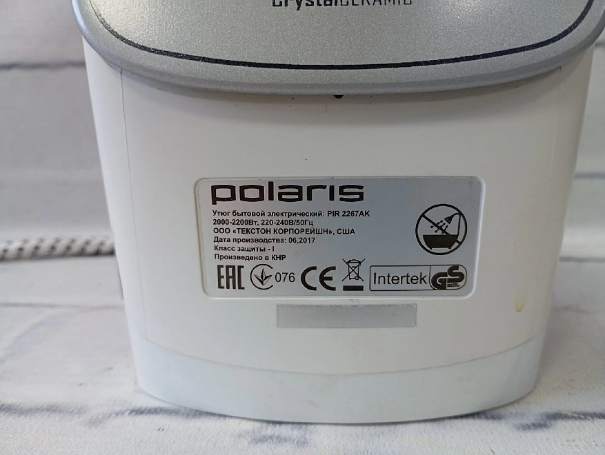 Утюг Polaris PIR 2267AK