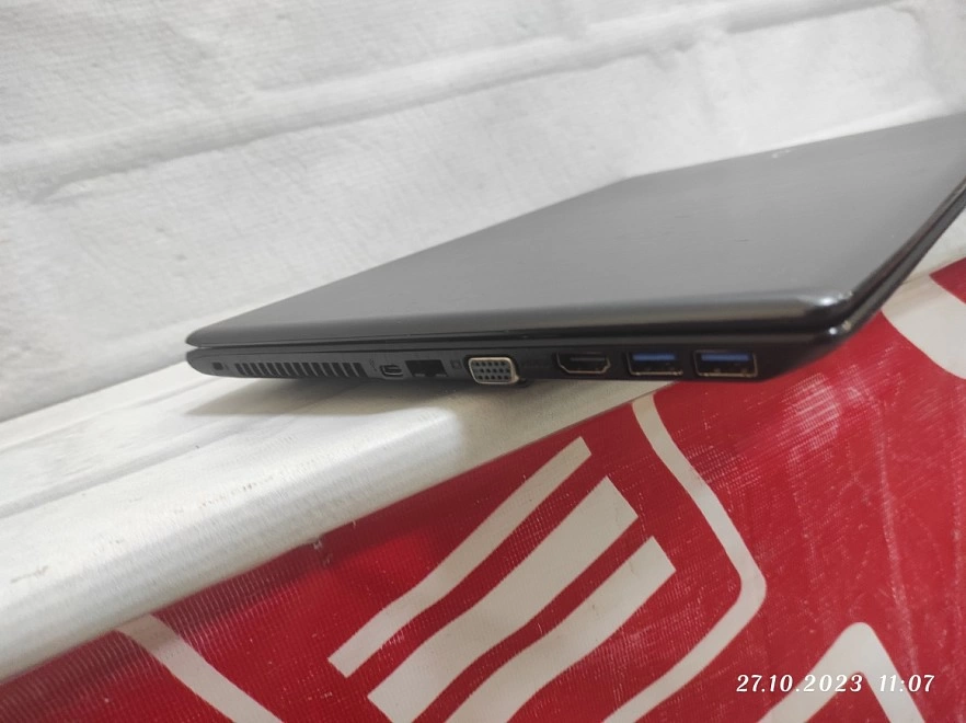 Ноутбук Acer A9-9410 2/2 по 2.9Ghz/ОЗУ 4/SSD 120/Radeon R5 2Gb