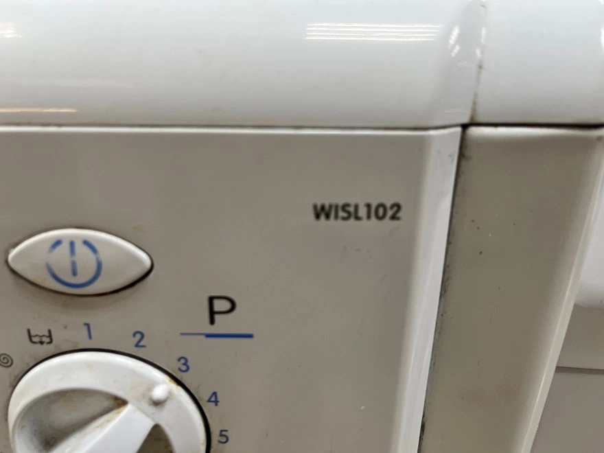 Стиральная машина Indesit WISL 102