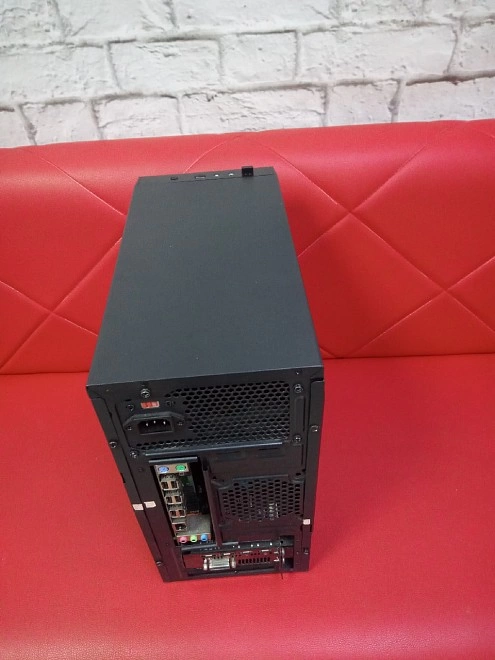 Системный блок Air Tone Intel Xeon (R) CPU E5-2640 2.50GHzRam:16GBSSD237GB