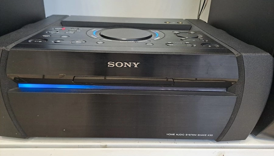 Музыкальный центр Sony SHAKE-X30