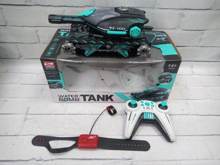 Радиоуправляемая игрушка TANK TK-100