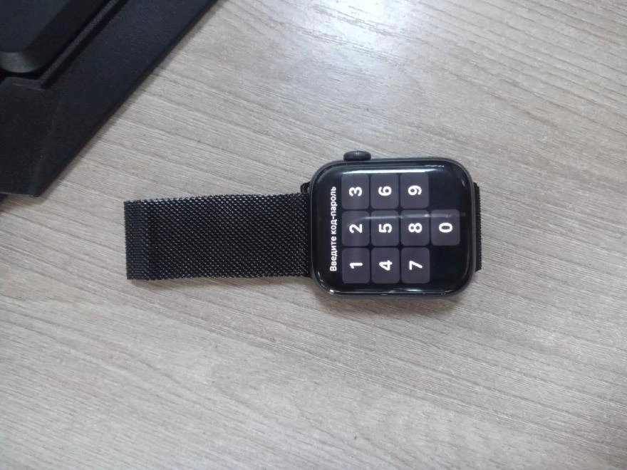 Часы наручные Apple Watch SE 44 mm